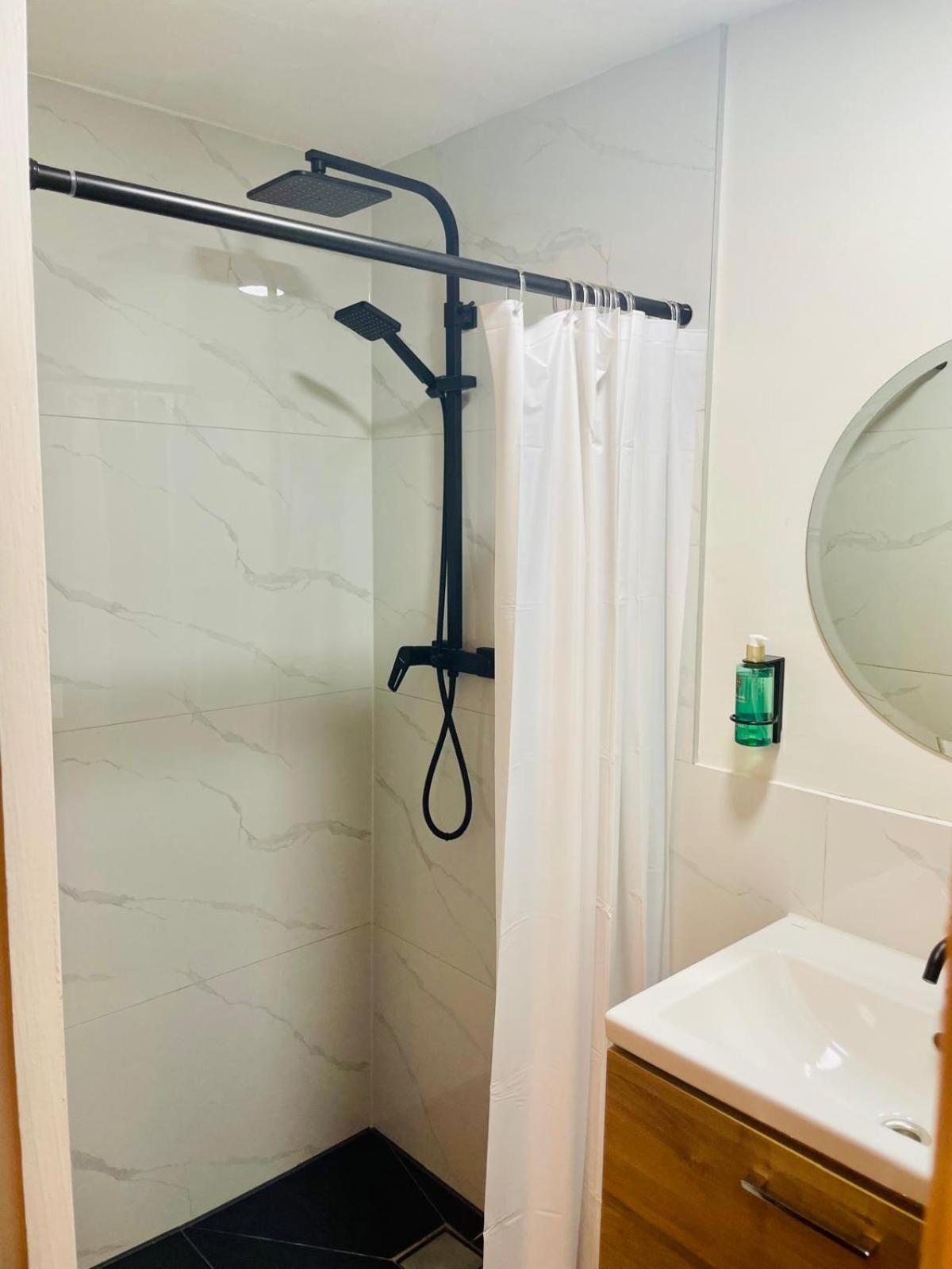 Atelier Skalo Boutique Hotel Вилемстад Екстериор снимка
